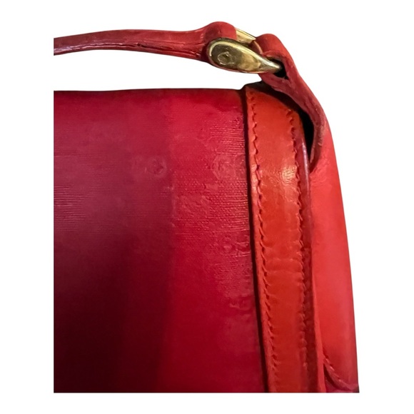 Vintage Gucci Red Leather Micro GG Shoulder Bag - Picture 5 of 11